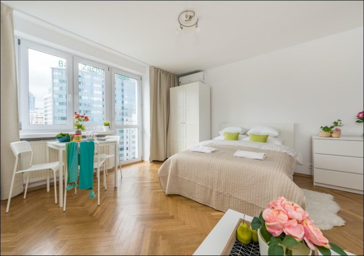 P&O Apartments Dworzec Centralny 바르샤바 외부 사진